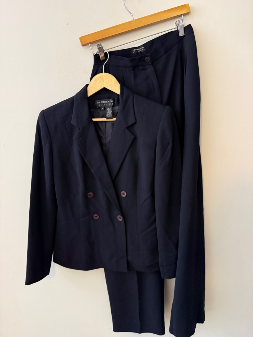 Liz Claiborne suit set blazer and pants co ord
